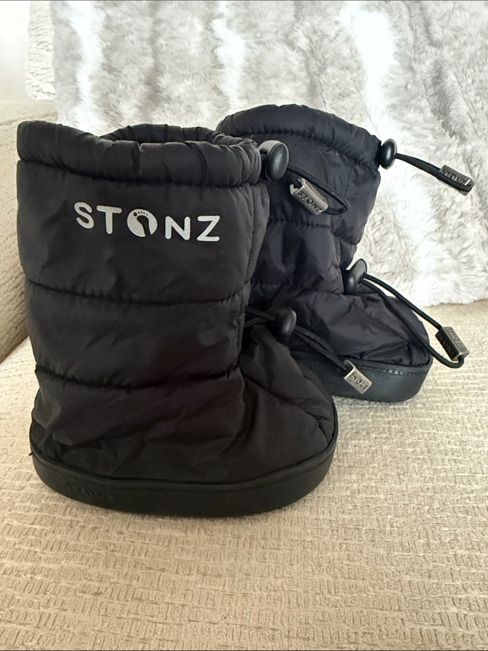 Stonz Black Puffer Baby Booties with Toggle